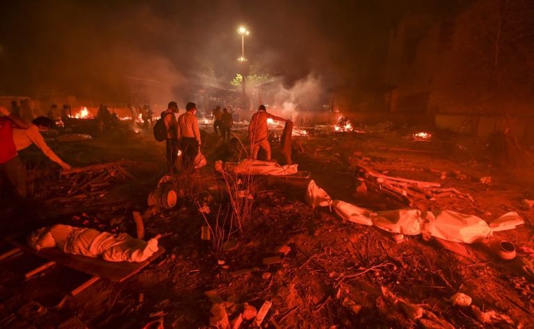 Το «φωτεινό» προς αποφυγήν παράδειγμα της Ινδίας