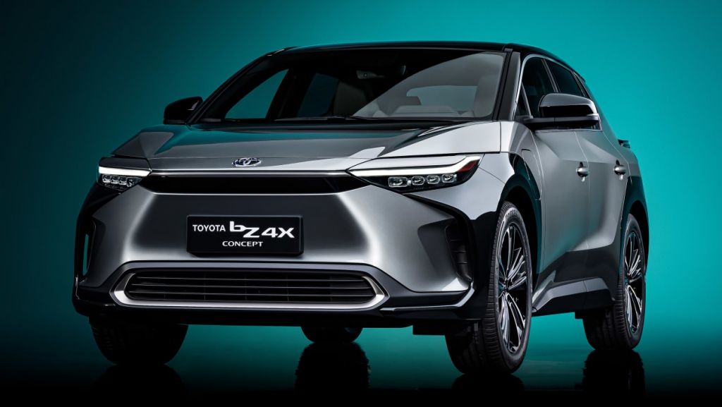 Toyota bZ4X Concept: Η αυτοκρατορία αντεπιτίθεται
