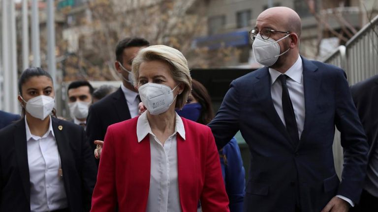 Van der Leyen, Michel offer carrot and stick at summit with Erdogan