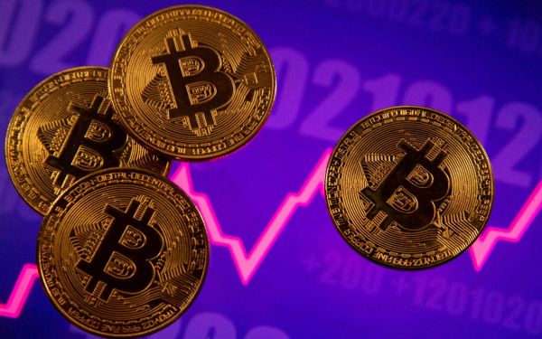 Bitcoin : «Βουτιά» 15% για το κρυπτονόμισμα