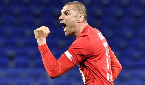 Ο Γιλμάζ το… παστέλωσε κι ο σπίκερ της Λιλ τρελάθηκε