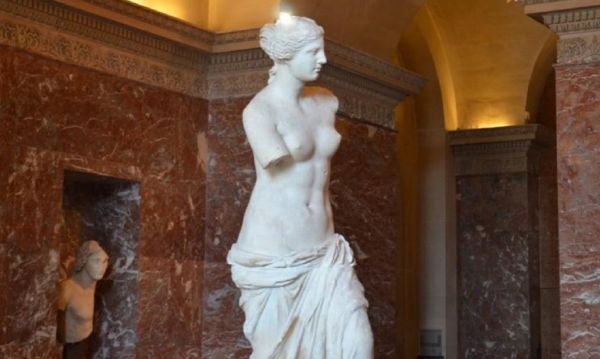 Αφροδίτη της Μήλου: Σαν σήμερα το 1820 ήρθε ξανά στο φως – Πώς κατέληξε στο Λούβρο