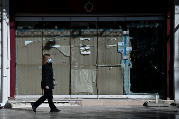Μεγάλη Παρασκευή: Πώς θα λειτουργήσουν τα καταστήματα σήμερα