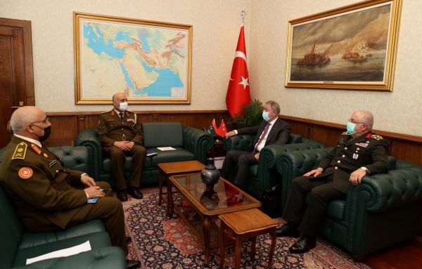 Στην Τουρκία και ο αρχηγός του Γενικού Επιτελείου της Λιβύης – Συνάντηση με Ακάρ