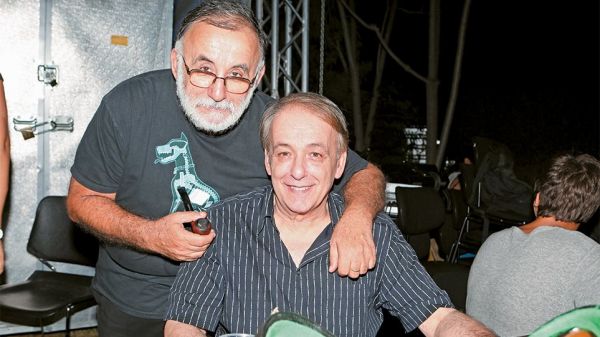 Ανδρέας Μικρούτσικος: Λύγισε στον αέρα – «Ο Θάνος ήταν ο προστάτης μου»