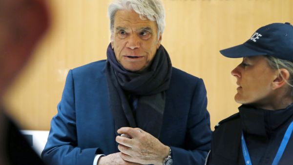 Γαλλία : Θύματα βίαιης ληστείας στο σπίτι τους ο επιχειρηματίας Μπερνάρ Ταπί και η σύζυγός του