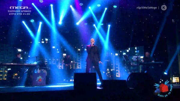 Σπίτι με το ΜEGA: Ο Βαλάντης «τα σπάει» στο «ασανσέρ»