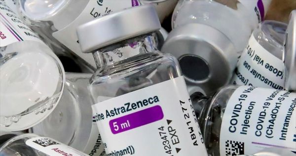 «Ακυρωτές» εμβολιασμών και παρενέργειες με πατέντα