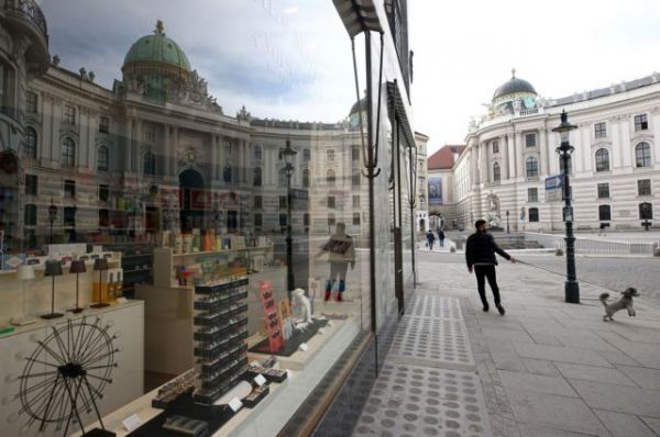 Αυστρία : Παλινωδίες  στη διαχείριση της πανδημίας καταλογίζει στον Κουρτς η αντιπολίτευση