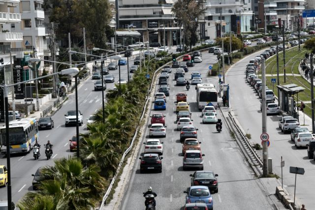 Ο κοροναϊός ρίχνει τις τιμές ασφάλισης των αυτοκινήτων