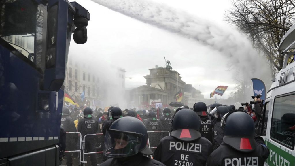 Γερμανία : Ενέκρινε το Κοινοβούλιο το «φρένο έκτακτης ανάγκης» για την πανδημία