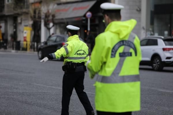Πάσχα με μπλόκα: Έλεγχοι της ΕΛ.ΑΣ στα διόδια – Εκ των υστέρων ποινικές ευθύνες για ψευδείς δηλώσεις