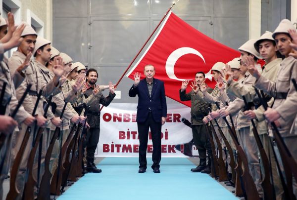 Ο Ερντογάν και η πολιτική αξιοποίηση πραξικοπημάτων και «πραξικοπημάτων»
