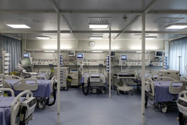 Κοροναϊός: 3.313 νέα κρούσματα και 92 θάνατοι – Στους 813 οι διασωληνωμένοι