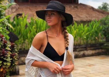 Στα χνάρια του μπαμπά της η κούκλα κόρη του Λάμπη Λιβιεράτου και της Εύης Αδάμ