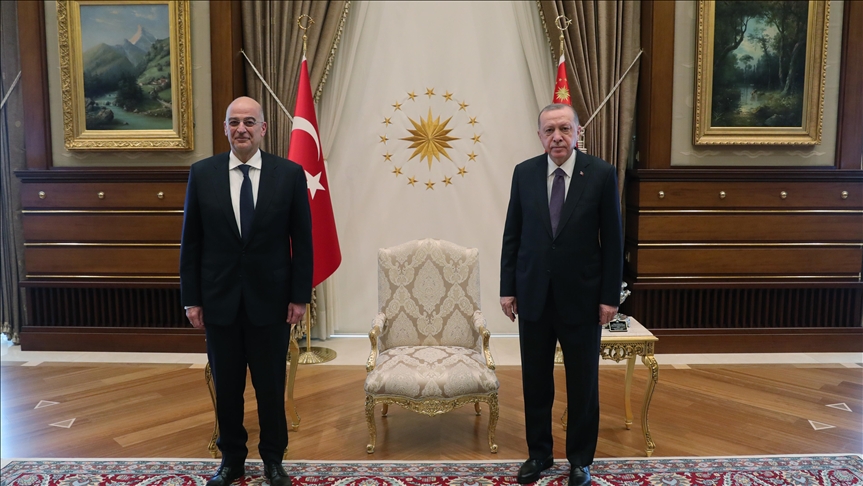 Τουρκία : Ολοκληρώθηκε το τετ α τετ Ερντογάν με Δένδια – Ο Έλληνας ΥΠΕΞ βλέπει τώρα Τσαβούσογλου