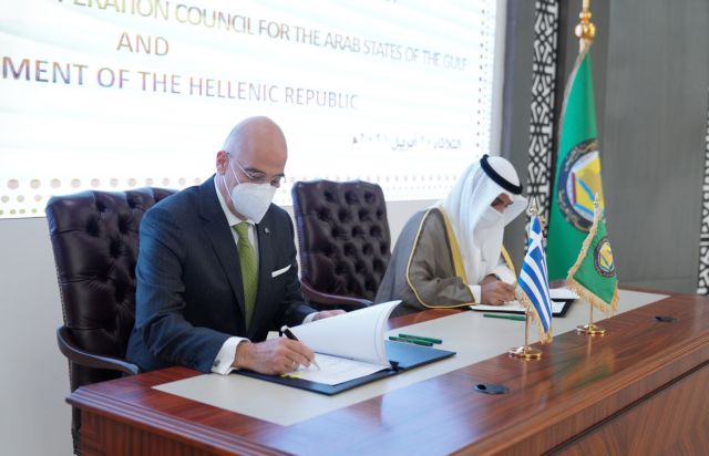 Πηγές ΥΠΕΞ : Παρερμηνεύτηκαν οι δηλώσεις Δένδια στη Σαουδική Αραβία για τα ενεργειακά