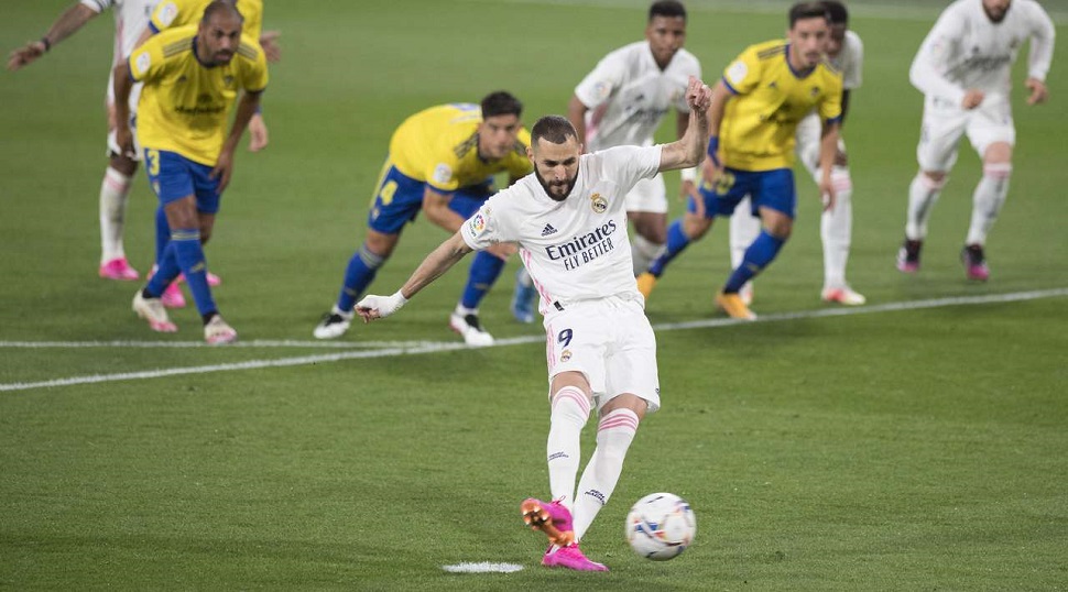 Εύκολη νίκη της Ρεάλ (3-0) – Δείτε τα γκολ