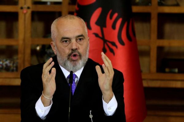 Χαμός στην Αλβανία : Δικαστική έρευνα για χρήση απόρρητων στοιχείων των πολιτών από το κόμμα του Ράμα