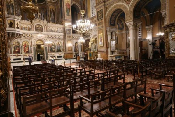 Πώς θα λειτουργήσουν οι εκκλησίες το Πάσχα – Τι συμφώνησαν Μητσοτάκης και Ιερώνυμος