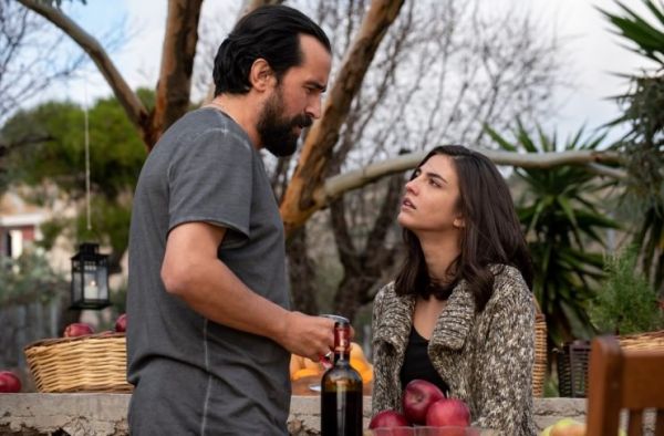 Έξαψη Spoiler: Η ανατροπή στη σχέση Αλέξανδρου και Κλαίρης