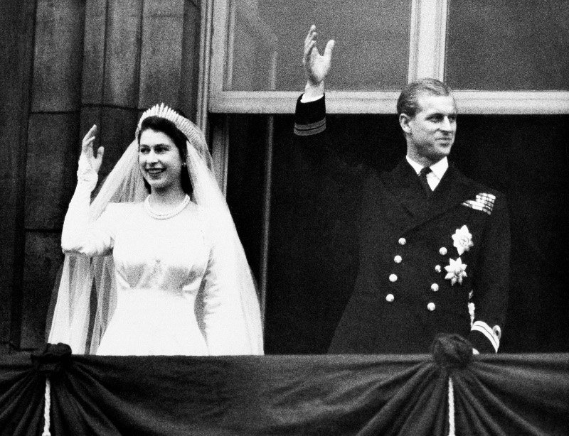 Πρίγκιπας Φίλιππος : Πέθανε το στήριγμα της μακροβιότερης βασίλισσας στον κόσμο