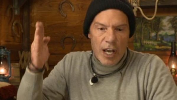 Ξέσπασε ο Στράτος Τζώρτζογλου: «Δεν ήρθα στο παιχνίδι για να γ@μ@σ@ τις αξίες μου»