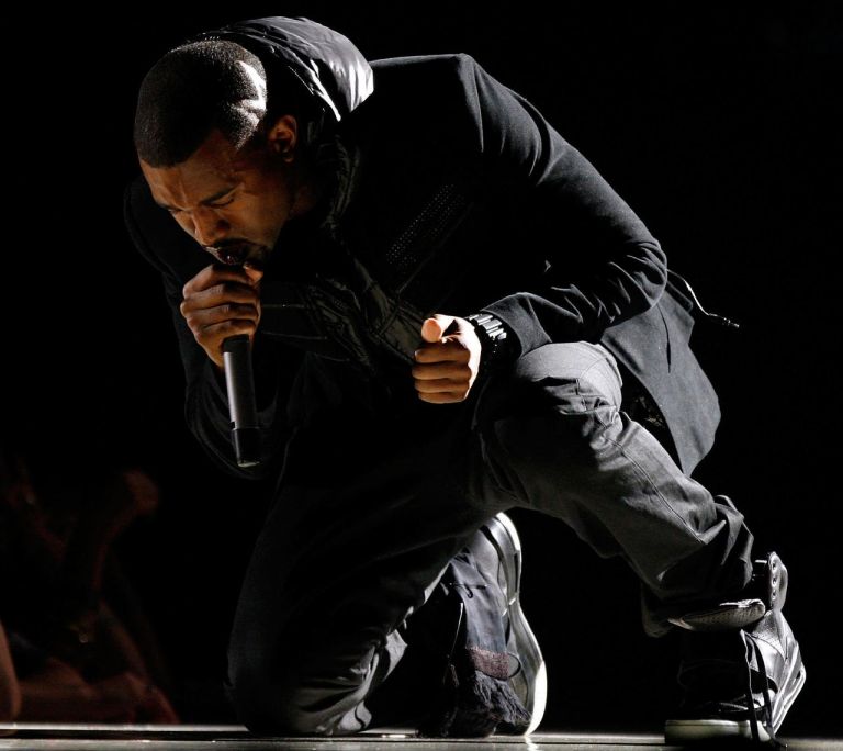 Κάνιε Γουέστ: Τα «Yeezy» του μπορεί να γίνουν τα πιο ακριβά sneakers της ιστορίας