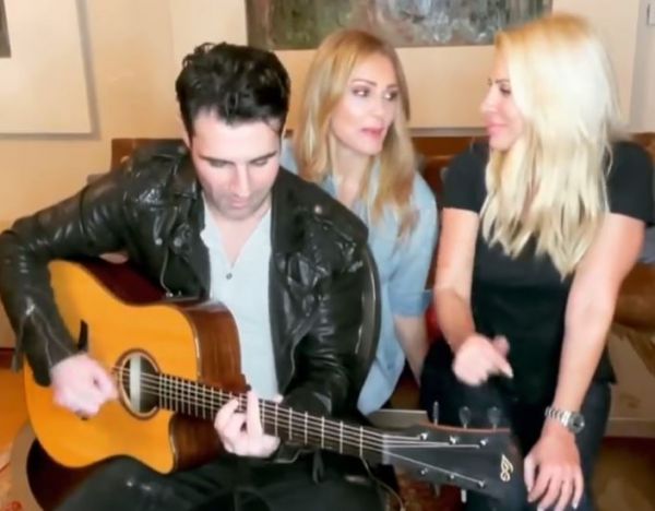 Ελένη Μενεγάκη: H αποκάλυψη για την εκπομπή της στην Νατάσα Θεοδωρίδου