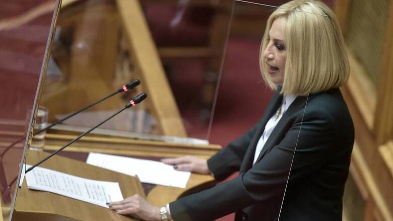 Γεννηματά σε Μητσοτάκη : Αποτύχατε να διαχειριστείτε την πανδημία σε όλα τα επίπεδα