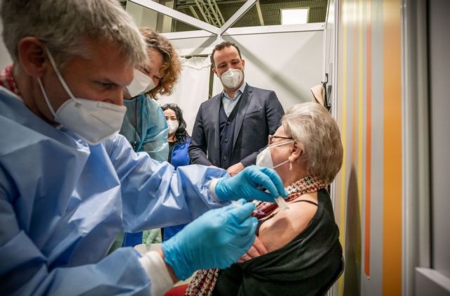 Γερμανία : «Αντάρτικο» για τη διαχείριση της πανδημίας