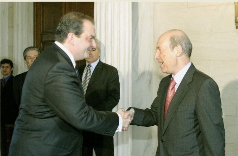Απάντηση Καραμανλή προς Σημίτη: Η συμφωνία του Ελσίνκι απειλούσε την εδαφική ανεξαρτησία μας
