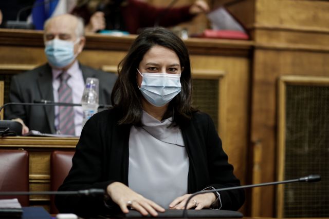 Κεραμέως : Αναμένονται αποφάσεις για προαγωγικές Γυμνασίων και Λυκείων- Τι θα γίνει με τις Πανελλαδικές