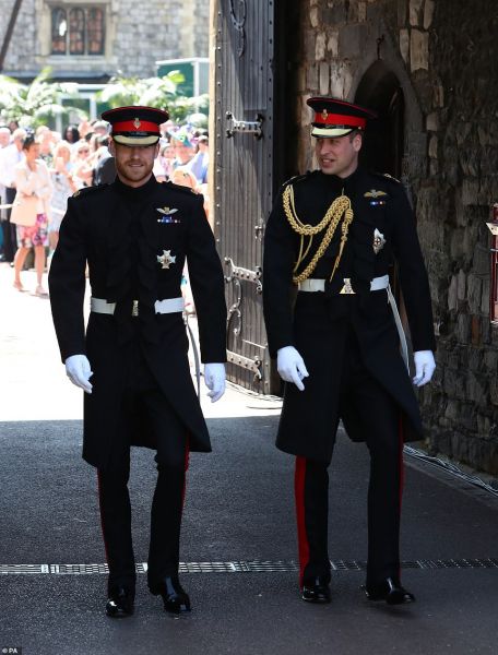 Πρίγκιπας Φίλιππος : Χαμός με τις στολές για την κηδεία του – Η οδηγία της βασίλισσας Ελισάβετ