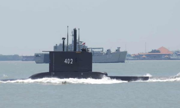 Ινδονησία: Κορυφώνεται το θρίλερ με το χαμένο υποβρύχιο – Οι ΗΠΑ στέλνουν αεροσκάφος για να βοηθήσει στις έρευνες
