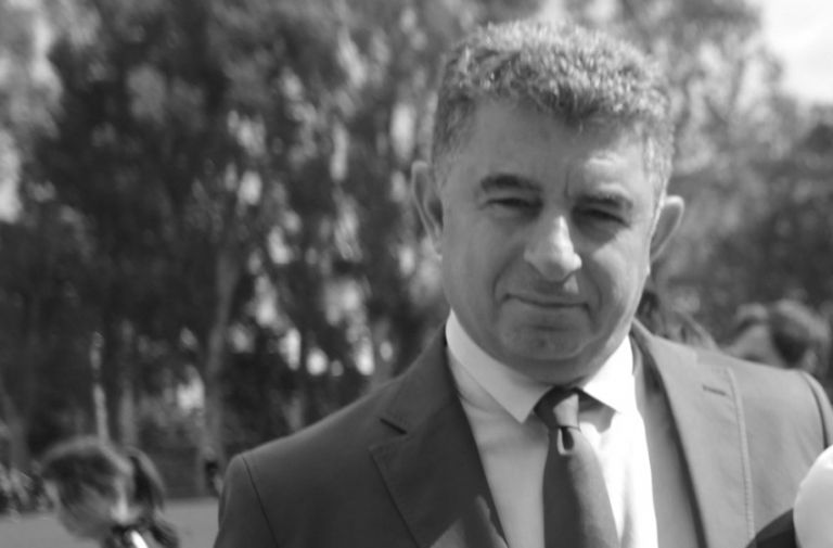 Γιώργος Καραϊβάζ : Σπαράζει καρδιές η ανάρτηση της αδερφής του