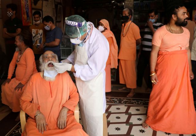 Ινδία : «Ρεκόρ» άνευ προηγουμένου με 116.000 κρούσματα και 630 θανάτους ασθενών από κοροναϊό