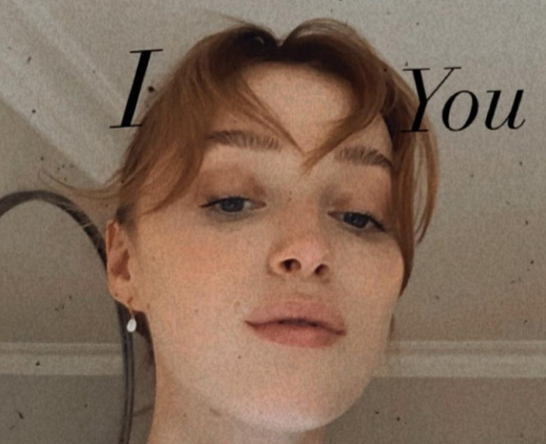 Η πρωταγωνίστρια του Bridgerton είναι ζευγάρι με τον πρώην της Αριάνα Γκράντε