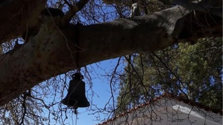 Δίστομο: Σπείρα έκλεψε τις καμπάνες από 6 εξωκλήσια