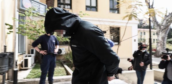 Επίθεση με καυστικό υγρό στην Κυψέλη: Αφέθηκε ελεύθερος ο 25χρονος