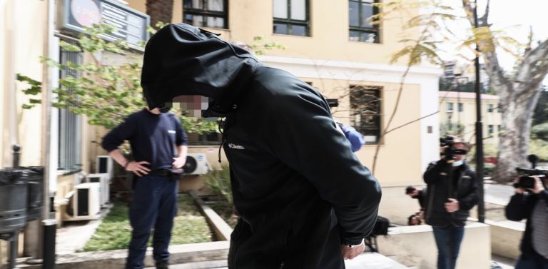 Επίθεση με καυστικό υγρό στην Κυψέλη: Αφέθηκε ελεύθερος ο 25χρονος