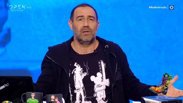 Αντώνης Κανάκης : «Κάνετε ό,τι να’ ναι, φτάνει! Ανοίξτε τώρα τα σχολεία»