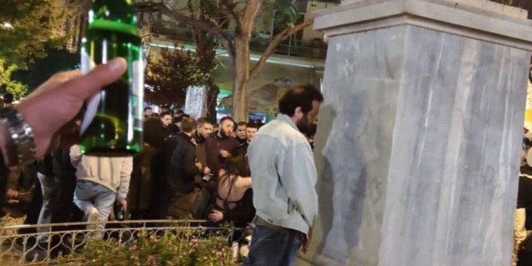 Ο κατουρλής της πλατείας στην Κυψέλη, οι «Τρεις Ερωτες» και η ηθική του μέλλοντος