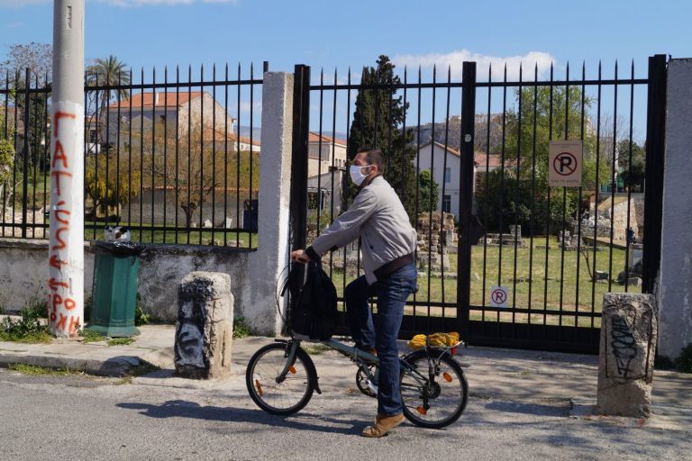 Ο ποδηλατόδρομος «φάντασμα» του δήμου Αθηναίων
