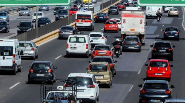 Κίνηση: Στα ίδια επίπεδα με την περασμένη Παρασκευή οι μετακινήσεις στην Αττική