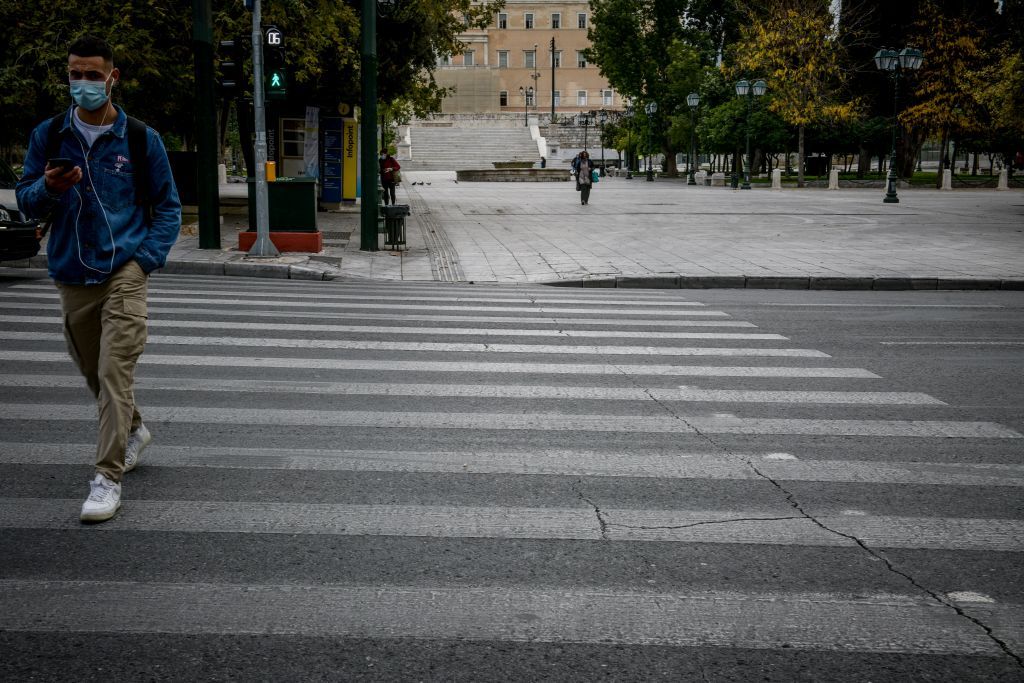 Λινού : Κλείνοντας τους ανθρώπους μέσα αυξήσαμε τη διασπορά – Είχαμε λάθος στοιχεία