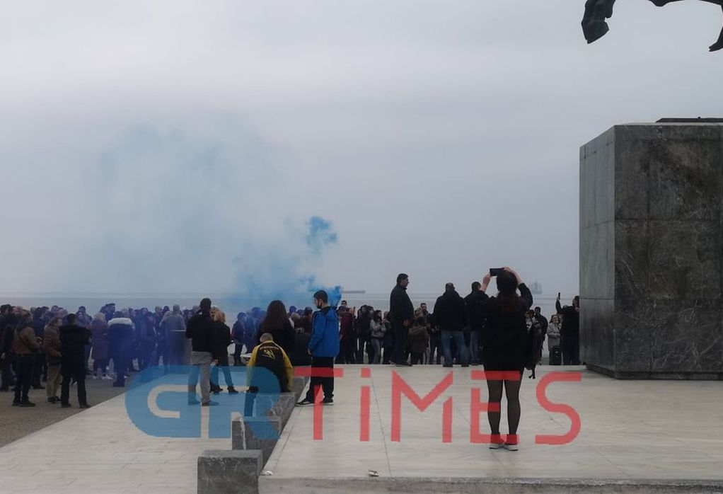 Θεσσαλονίκη : Διαμαρτυρία κατά των self test και των εμβολίων