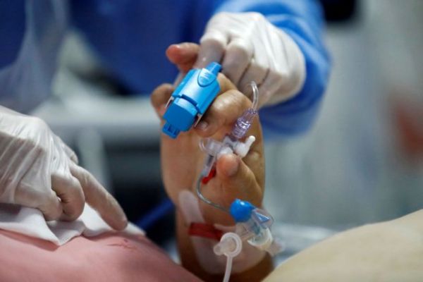 Κοροναϊός : 1.829 νέα κρούσματα και 65 θάνατοι – Στους 841 οι διασωληνωμένοι
