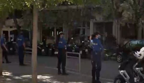 Κυψέλη : Σε αστυνομικό κλοιό η πλατεία των κορονοπάρτι