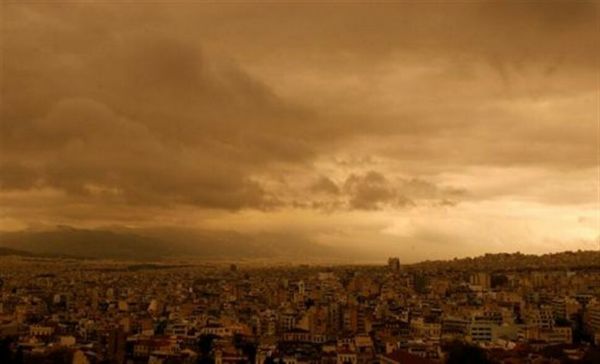 Καιρός : Ερχονται λασποβροχές, καταιγίδες και χαλαζοπτώσεις